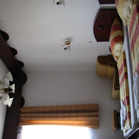 Hotel Polus Budapest Room photo